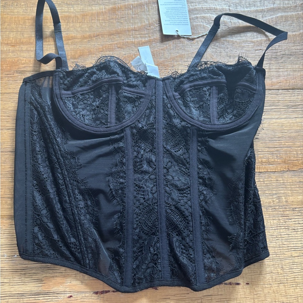 Elegant Black Lace Bustier